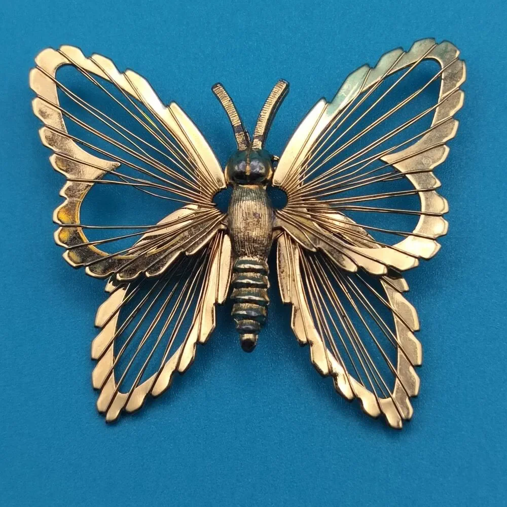 Monet Butterfly Brooch Pin 2.4